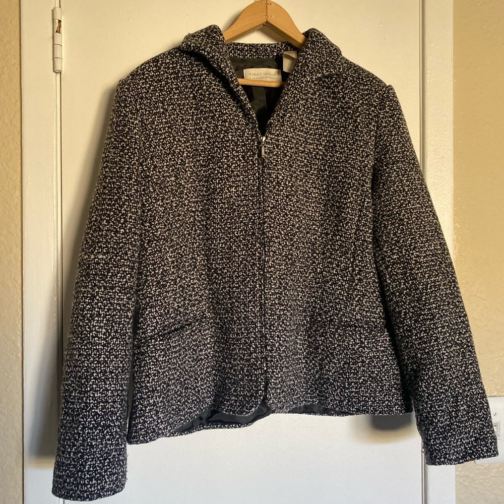 First Issue Jacket size 14 - Picture 3 of 4